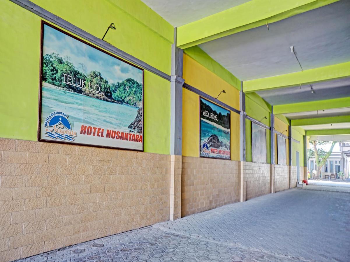 Oyo 92869 Hotel Nusantara Banyuwangi  Exteriér fotografie
