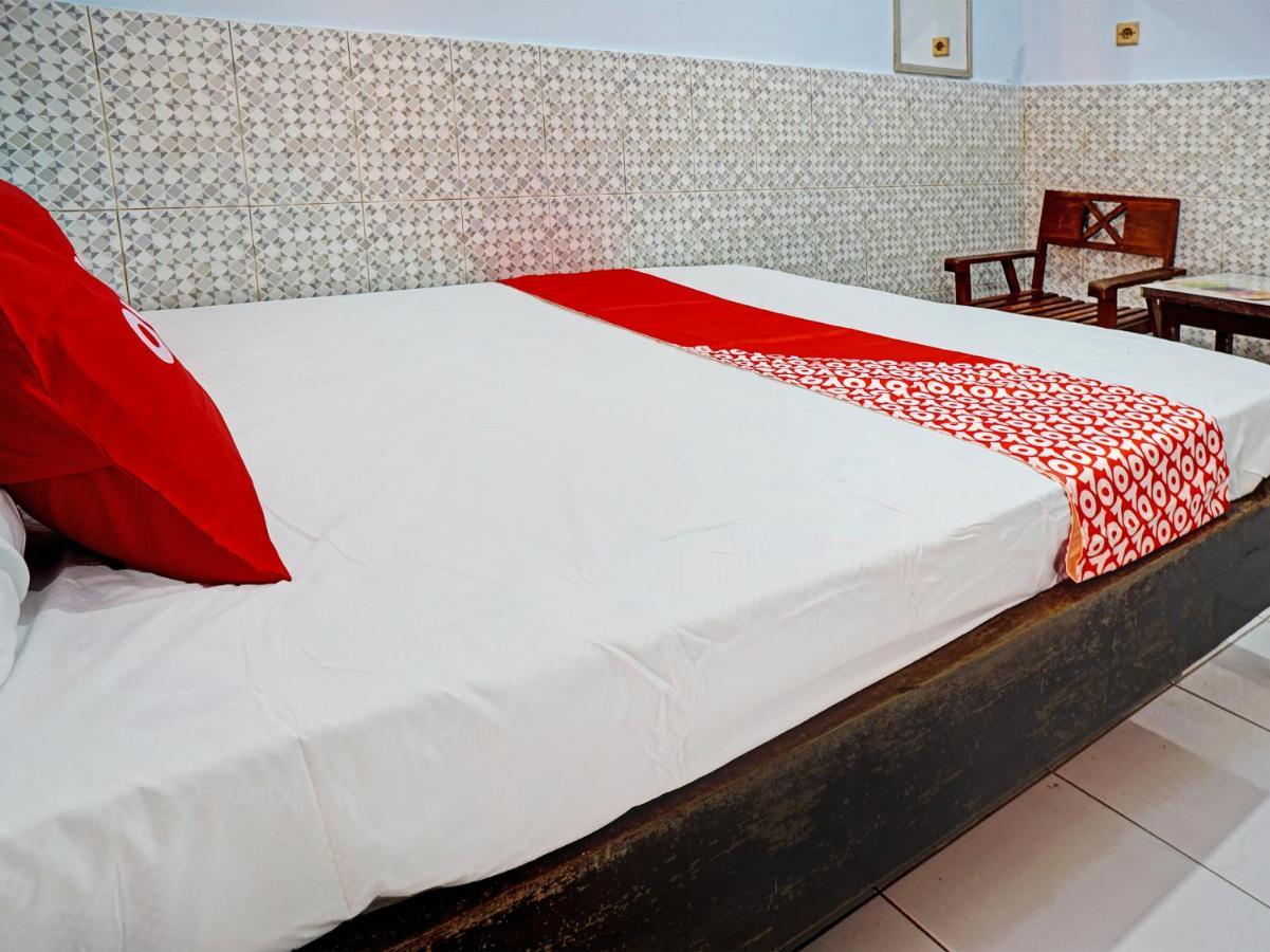 Oyo 92869 Hotel Nusantara Banyuwangi  Exteriér fotografie